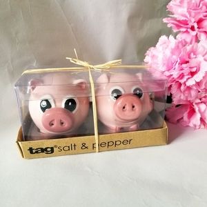 Brand New Never Opened Pig Salt And Pepper Shaker